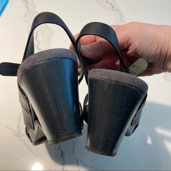 DANSKO  Sz 39 Sandals Diagonal Straps with Chunky Funky 2” Heels - Picture 9 of 11